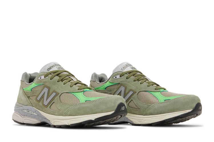New Balance 990 V3 Patta Keep Your Family Close