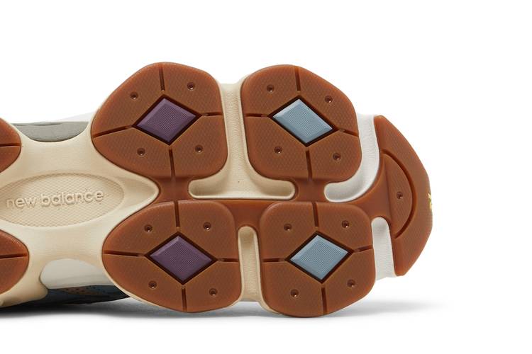 New Balance 9060 Bodega Age of Discovery