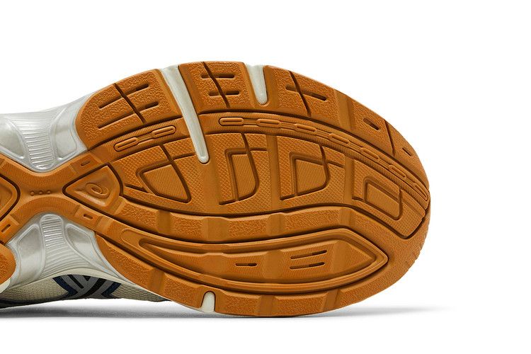 ASICS Gel-1130 Pale Oak Grand Shark