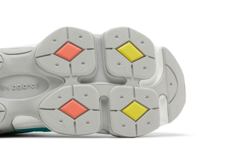 New Balance 9060 DTLR Cyan Burst