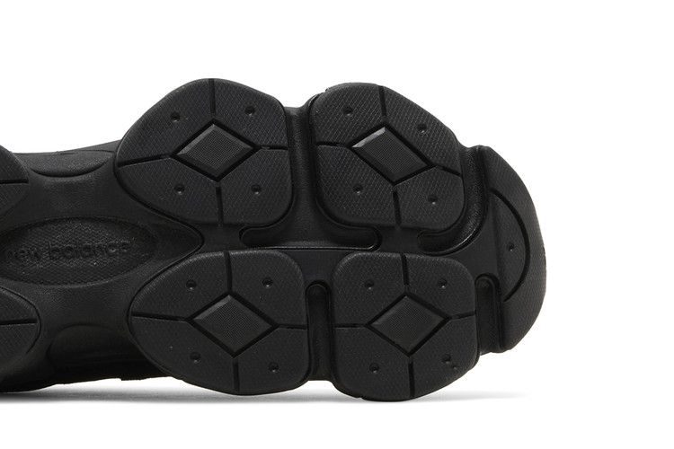 New Balance 9060 Triple Black Patent