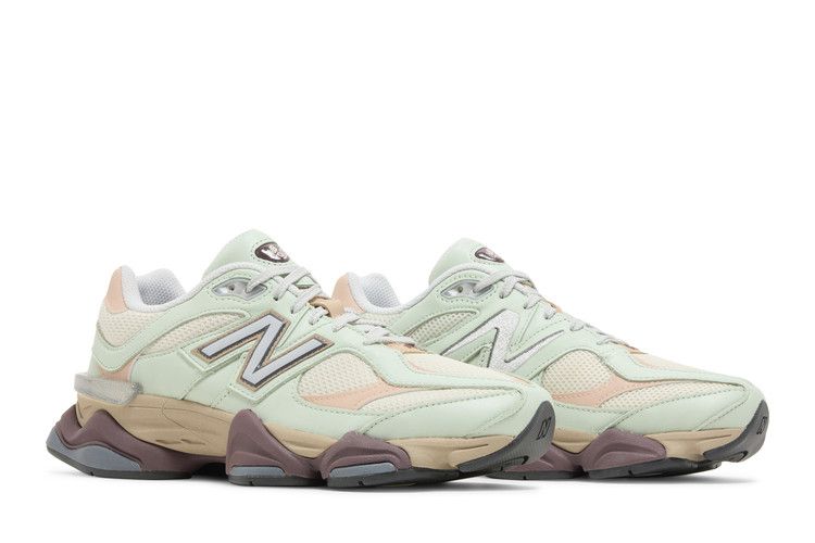 New Balance 9060 Clay Ash