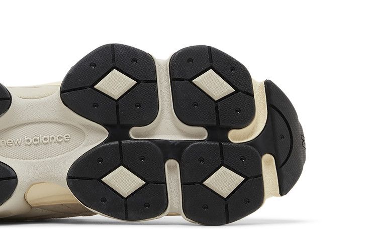 New Balance 9060 Spruce Pack