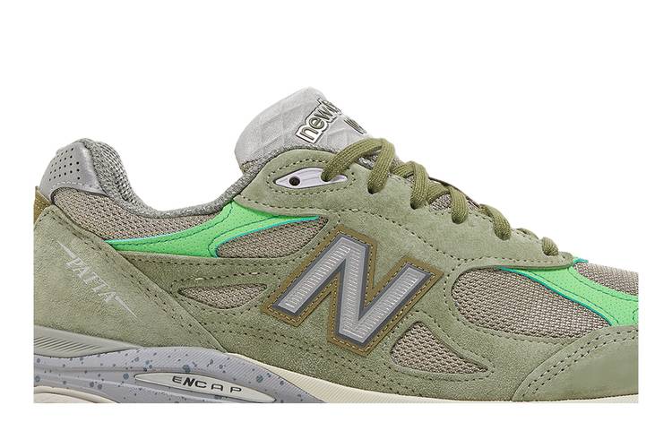 New Balance 990 V3 Patta Keep Your Family Close